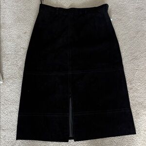 Gorgeous black leather mid length vintage black skirt with slit